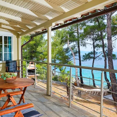 Glifoneri Seaside House Holiday home *